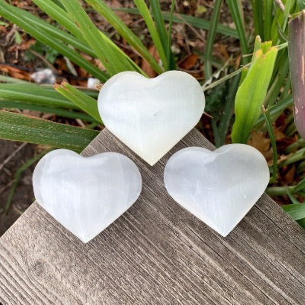 Natural Selenite Heart Stone Hand Carving Polished Selenite Collector Home Decor