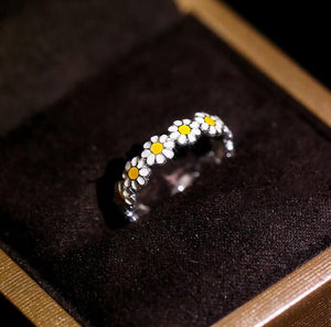 Dainty Sterling Silver Daisy Flower Ring Minimalist Jewelry